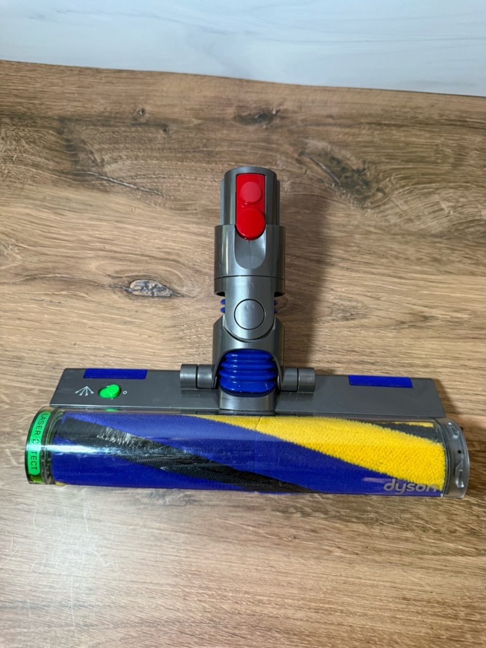 Dyson Laser Slim Fluffy Head V12
